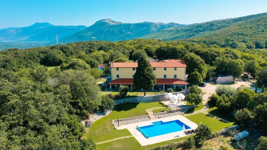 Villa Calussovo Ripenda Kras Eksteriør bilde